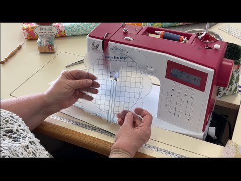 How to use the Seams Sew Easy Guide by Lori Holt!