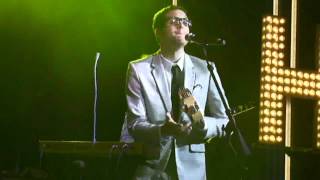 MAYER HAWTHORNE - LOVE IS ALRIGHT (LIVE @ BOOK AND STAGE, COSMO LAS VEGAS 1/1/12)