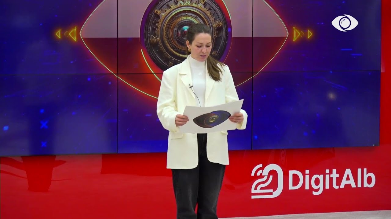 Zarf i bardhë/ Banorët zgjedhin në living, kë kanë më shumë inat brenda shtëpisë