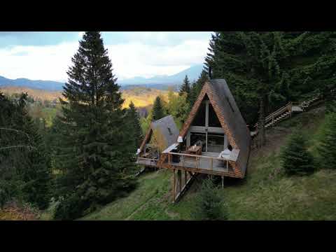Strajerii Verzi - 4 A-frame-uri aflate in Sirnea, jud Brasov