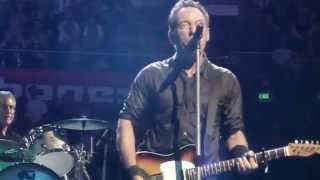 Bruce Springsteen - INXS&#39; &quot;Don&#39;t Change&quot; (Sydney 02/19/14)