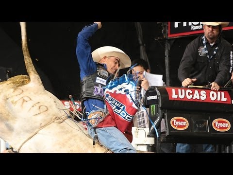 Renato Nunes puts up 86.25 points on Bator (PBR)