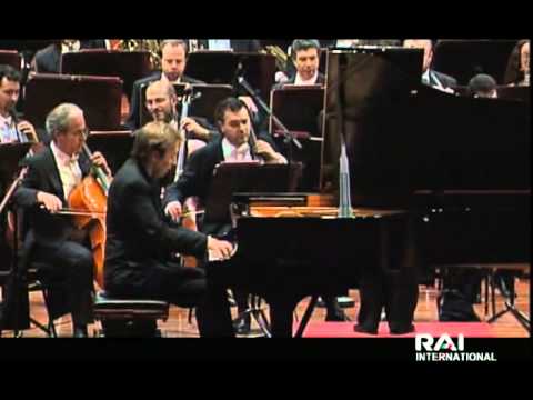 Leif Ove Andsnes plays     Rachmaninov's Piano concerto n.2 - 3rd Mvt.