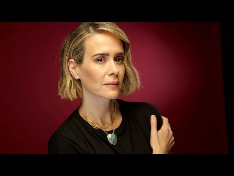 Sarah Paulson says of her first acting performance, 'It was like I had a neck brace’