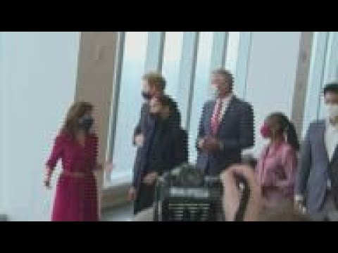 UK royals Harry and Meghan visit NYC landmark