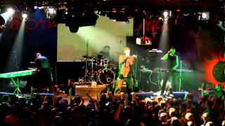 Diorama - Howland Road (live)