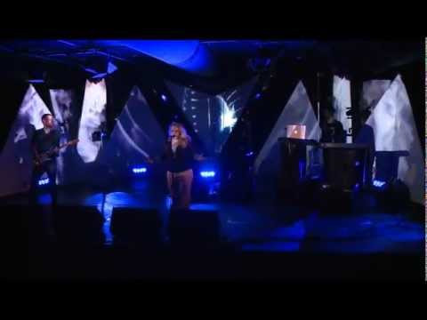 Judie Jay ft Serengeti troupe - Fellépés az A38 hajón 2011.12.30.