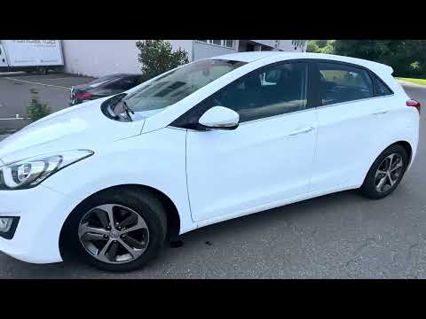 HYUNDAI i30 1.6 CRDi Plena Automatic-video-10