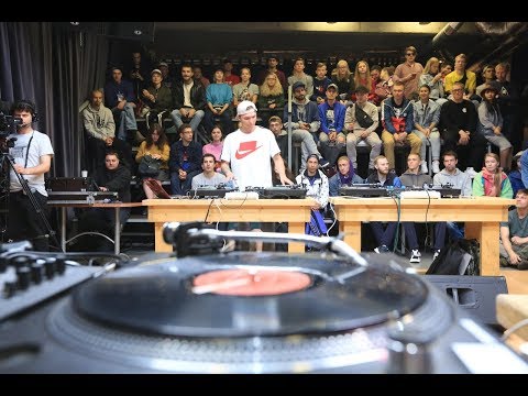 Dj Worm vs Dj Bless. Djing Battle Final.V1 Festival 2019