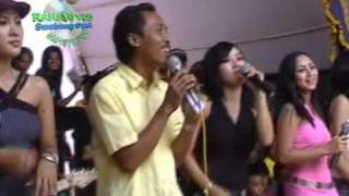 Download lagu Rollysta - Sampai Pagi mp3 Download lagu Rollysta - Sampai Pagi mp3