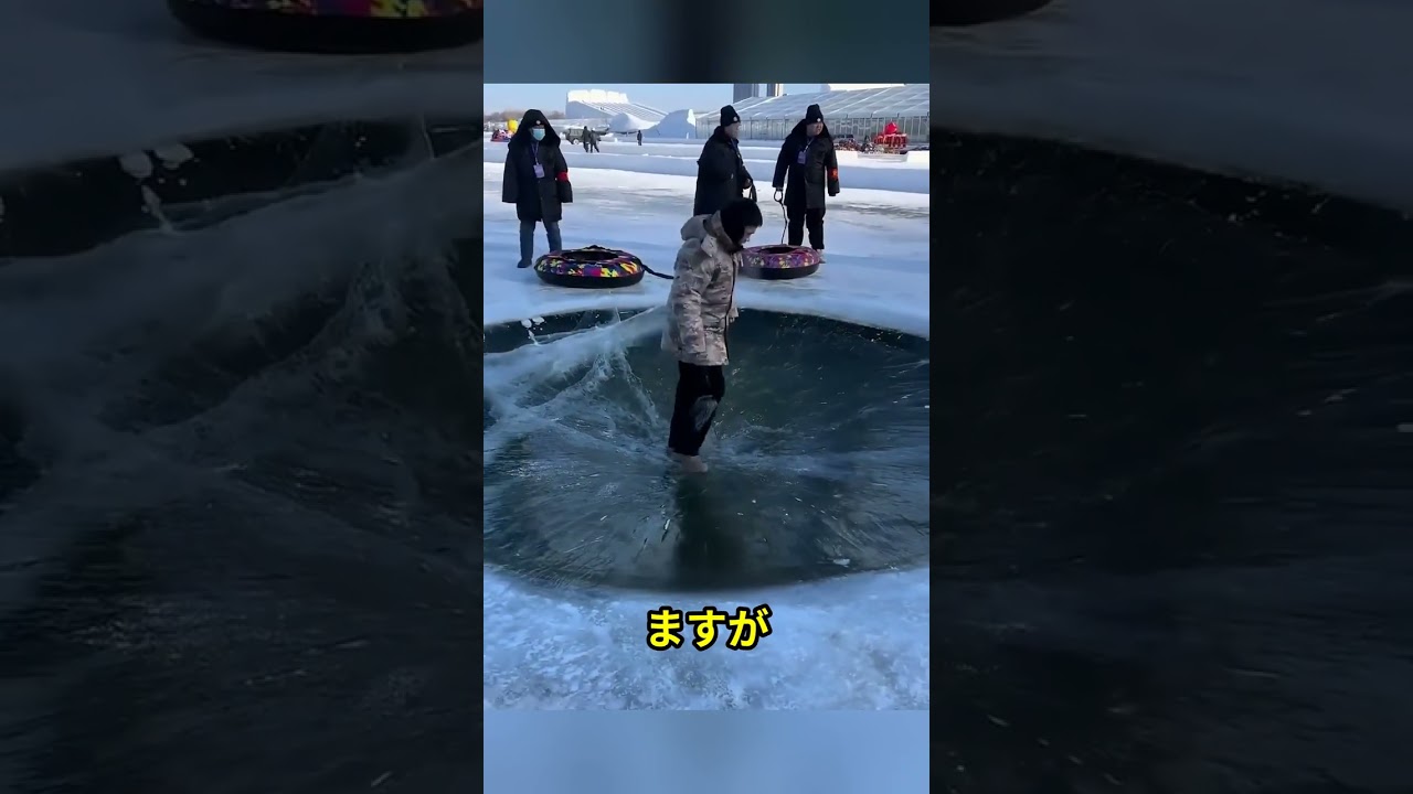 氷に挟まったら、タイヤを使って出る 😱 #shorts #サバイバル