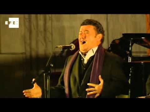 A los internos de esta prisión, bienvenidos