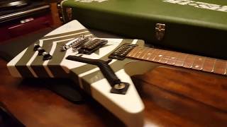 Video thumbnail for JASON HOOK GIBSON M4 SHERMAN ARTIST SIGNATURE SERIES LIMITED EDITION GUITAR UP CLOSE REVIEW VIDEO by Essex Recording Studios