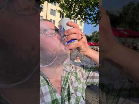 Dosenstechen bei ,,Duex Rikscha KÖlsch ``