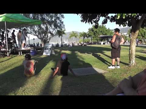 Cairns before the eclipse of 14-11-2012.