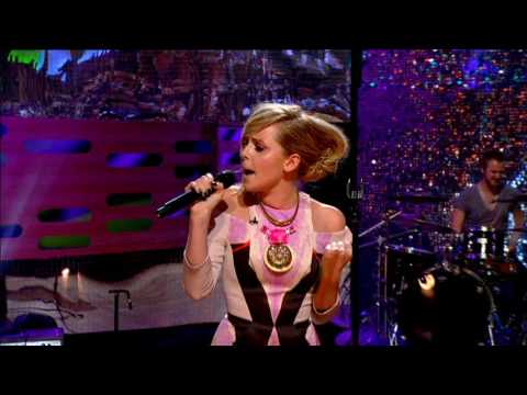 Diana Vickers - The Boy Who Murdered Love & Interview - Graham Norton Show - 2010-05-31