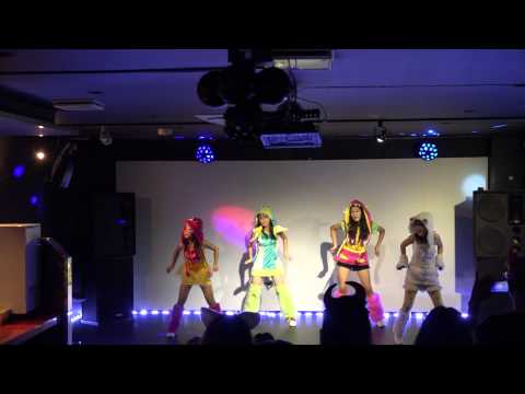 Afrogirls (CRAYON POP-Bing Bing) BULLTO HAPPY HALLOWEEN PARTY 20141025