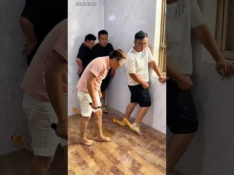 Screaming Chicken Challenge Gone Wild | Funny Video : #funny #viralvideo #youtubeshorts #shortsfeed