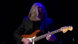 Loreena McKennitt - Spanish Guitars and Night Plazas (Live on eTown)