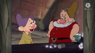 Kadr z teledysku Hey Ho ! (French dub 1938) tekst piosenki Snow White and the Seven Dwarfs (OST)