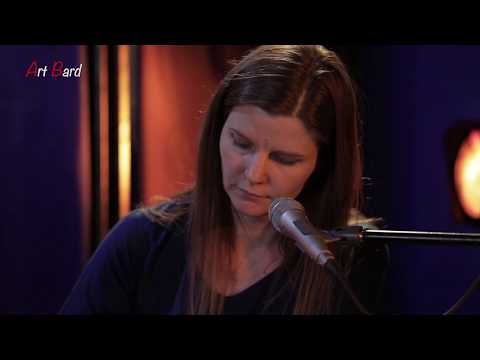 Kasia Brzozowska - "Kołysanka"