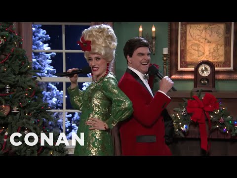 ミッチェル＆ディーが「Baby, It's Cold Outside」のアップデート版を披露 - CONAN on TBS (Mitchell & Dee Perform An Updated Version Of "Baby, It’s Cold Outside" - CONAN on TBS)