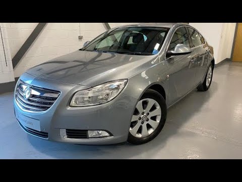 A very tidy Vauxhall Insignia SRi 2.0 CDTi 5dr, in Silver Lightning, with only 70,000 miles - SOLD!