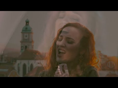 Natalija Cerar - Minil je čas (Official Music Video) 2021