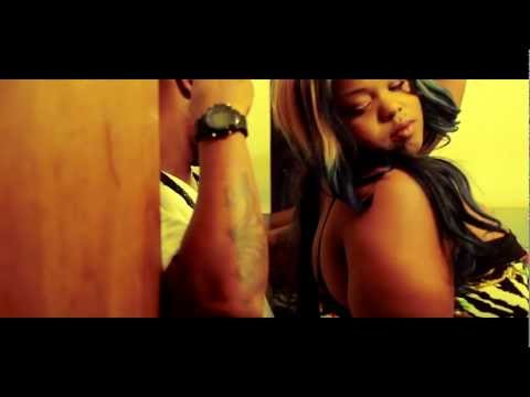 Tommy Brown & Yung Fab - Her Smile (Official Video) ᴴᴰ
