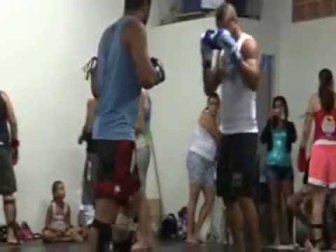 Seminário Equipe Dragão Branco- COMBATE: GABRIEL SILVA (XORÃO) X DOUGLAS R. PASSOS (DÔDÔ)