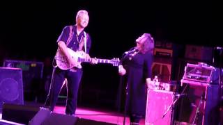 X @ O2 World (Berlin): Johny Hit and Run Paulene