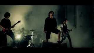 Thirteen O'Clock - 13 Bukan Angka Sial (Official Video)