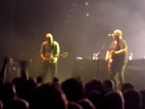 pixies zenith paris 16/10/2009 there goes my gun