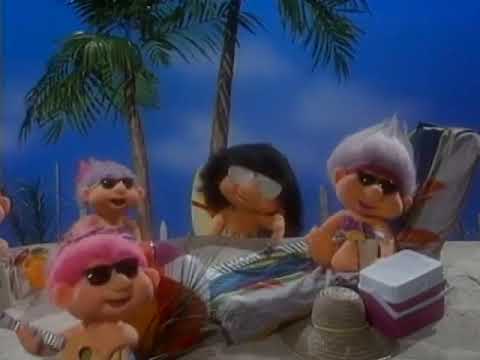 Kokomo Trollies Sing Along