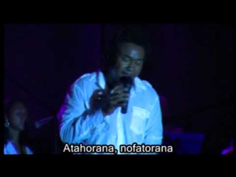 Angataho - RIJA RASOLONDRAIBE - Live Palais des Sports