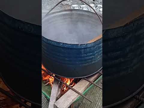 COCCION DE BREA PARA SELLADO ASFALTICO