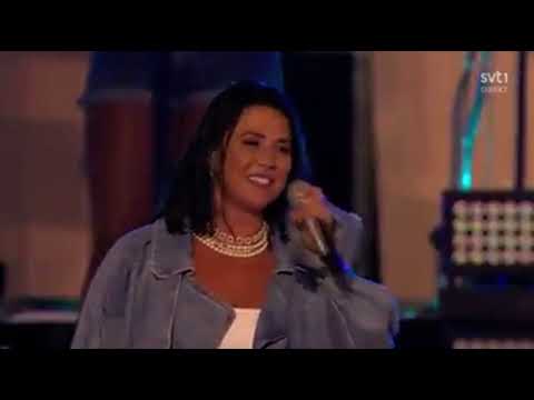 Molly Sandén - Husavik "My Hometown" Allsång på Skansen 220809