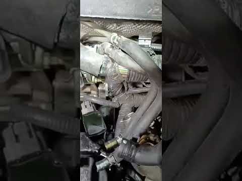 How to replace the valve cover gasket, spark plugs, and coils on a 2014 Nissan Juke 1.6 DOHC.