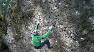 Video thumbnail of Faustkeil, 7C+. Bahratal