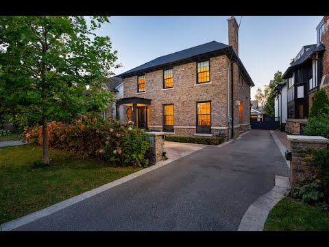 105 The Kingsway, Toronto, ON