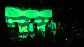 Earthling &quot;I could just die LIVE&quot; le 04 novembre 2011 La Maroquinerie