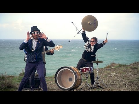 Kumpania Algazarra - Claim Your Rights