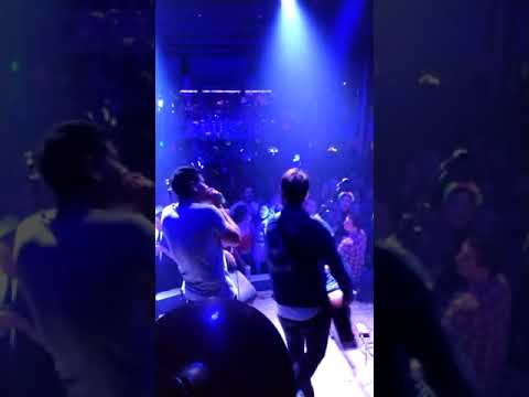 Me gustas Mucho ( Viejas Locas) - LUCAS GASPARI vivo acustico Rock Nacional