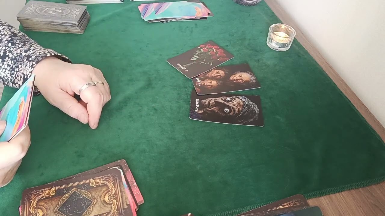 Кому Вы корону поправили🤕👑❓💥🪞