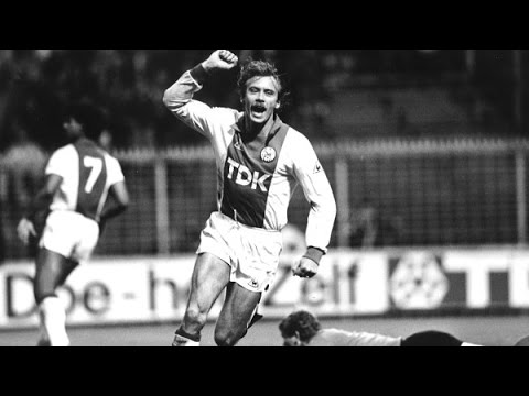 TOP 10 GOALS - Dick Schoenaker