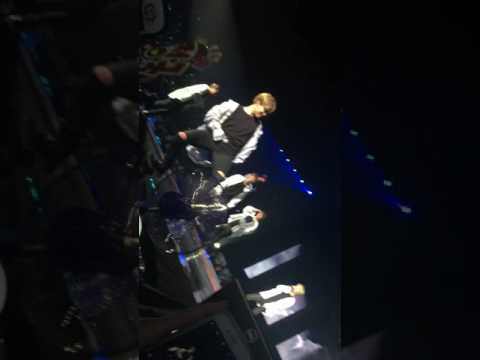 BTS WINGS BKK 230417 - Wings breakdance - Jiminized1310