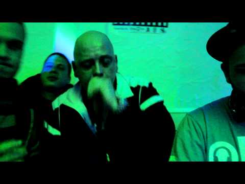 Celo 385 feat. Mosenu - Straße (Live in Opatija Nü