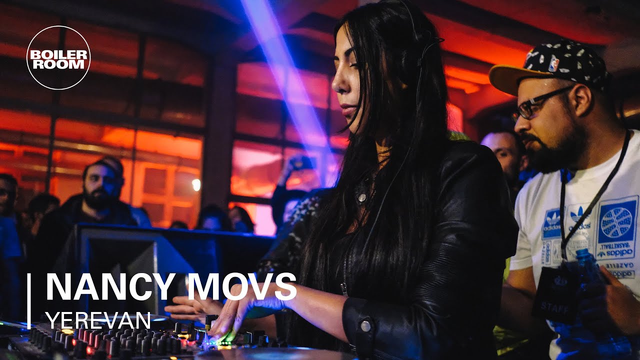 Nancy Movs - Untitled Set