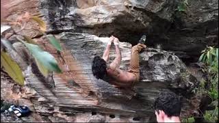 Video thumbnail de Sotogari, V7/8. Cocalzinho de Goiás