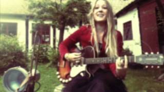 Soluna Samay - My Own Medicine (Official Music Video)